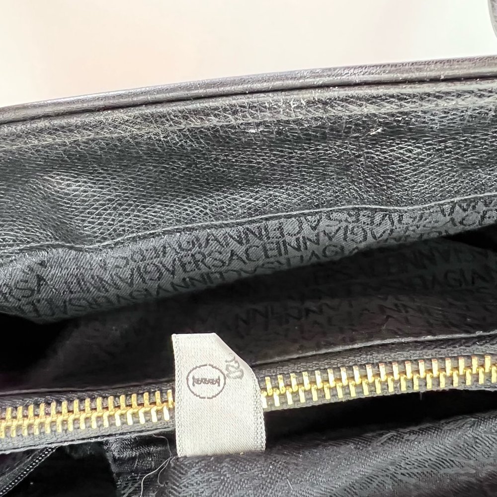 🎈2X HOST PICK 🎈Versace Couture Sunburst Medallion Black Leather Zip Bag - Picture 10 of 14